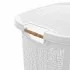 Contenitore porta biancheria in plastica bianca con manici in legno capienza 60 lt