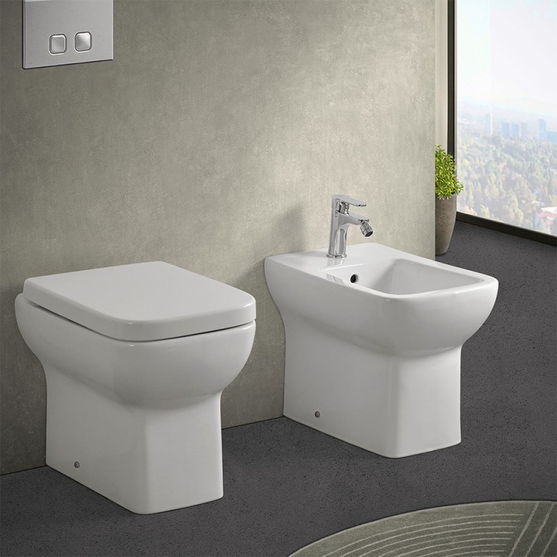 Wc e bidet filomuro salvaspazio Rimless e sedile originale soft close Ginevra