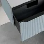 Mobile bagno sospeso 100 cm azzurro polvere cannettato con cassetto, specchio e lavabo Nara