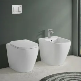 Sanitari Filomuro in ceramica bianco con copriwc e scarico rimless Kayra