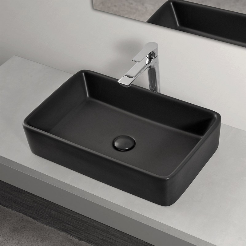 Lavabo da Appoggio Rettangolare 36x58 cm in Ceramica Nero Opaco Lavabo da Appoggio Rettangolare 36x58 cm in Ceramica Nero Opaco